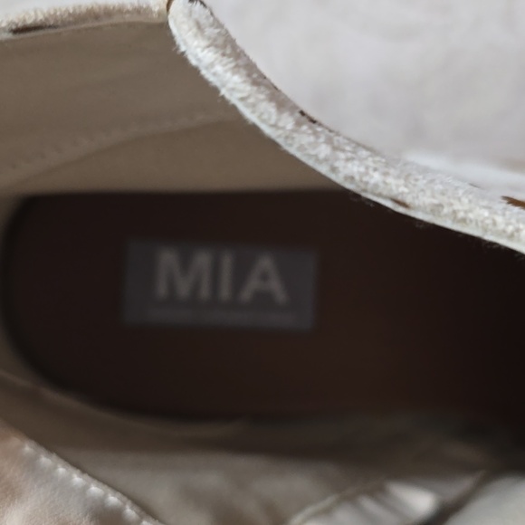 Cow Print Ankle Boots - Picture 4 of 6